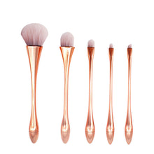 Load image into Gallery viewer, Small waist makeup brush set - Shopkennedybeautybar